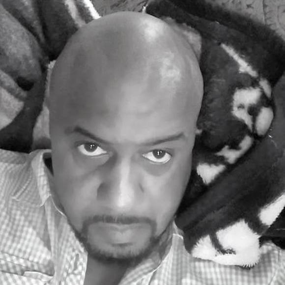 Meet your Posher, Cedric - Picture 1 of 1